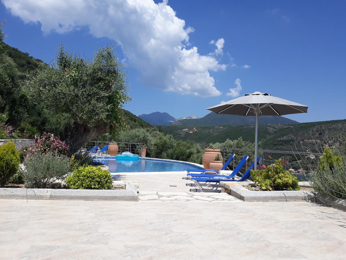 סיבוטה Villas Amantea- Four Villas With Big Pool And Infinity Pool מראה חיצוני תמונה