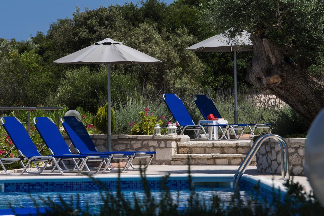 סיבוטה Villas Amantea- Four Villas With Big Pool And Infinity Pool מראה חיצוני תמונה