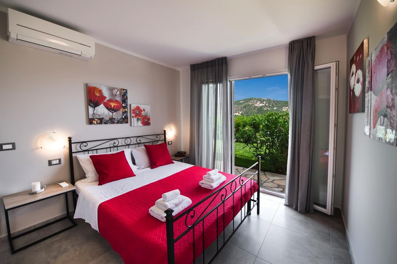 סיבוטה Villas Amantea- Four Villas With Big Pool And Infinity Pool מראה חיצוני תמונה