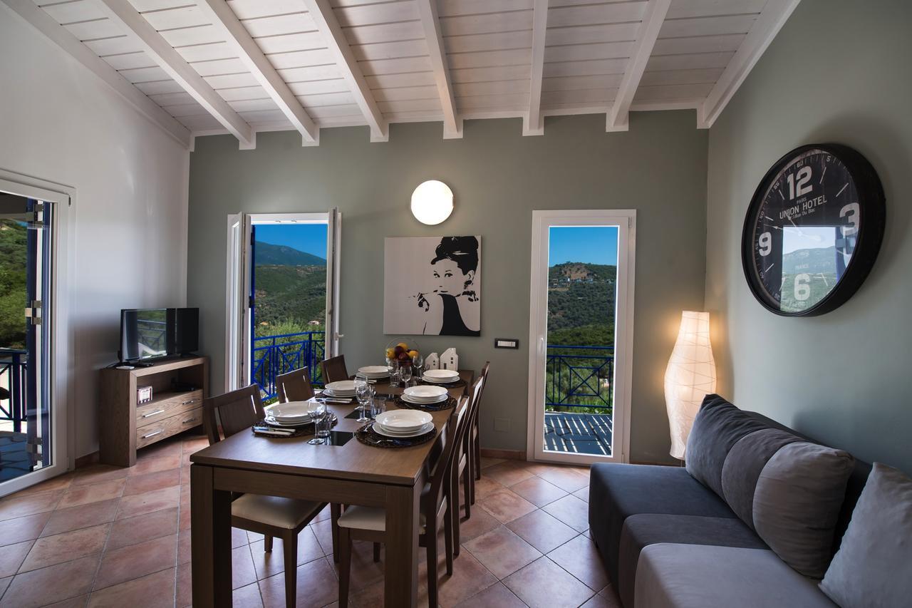 סיבוטה Villas Amantea- Four Villas With Big Pool And Infinity Pool מראה חיצוני תמונה